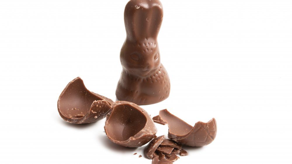 Kelinci Paskah coklat berongga