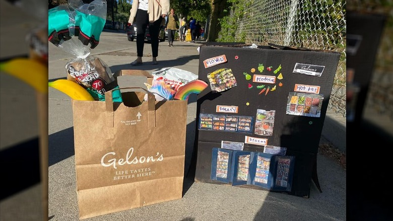   ゲルソン's grocery bag and board