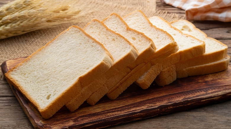 Вот истинная разница между бутербродным хлебом и настоящим хлебом