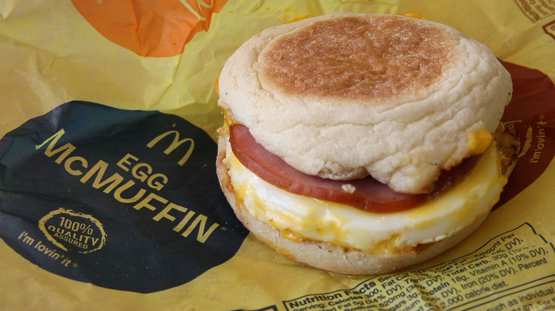   Oeuf McMuffin sur emballage