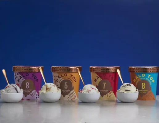 Halo Top がケト フレンドリーなアイスクリーム シリーズを発売しました。当社の栄養士が Ben & Jerry's の方が良いと考える理由がここにあります