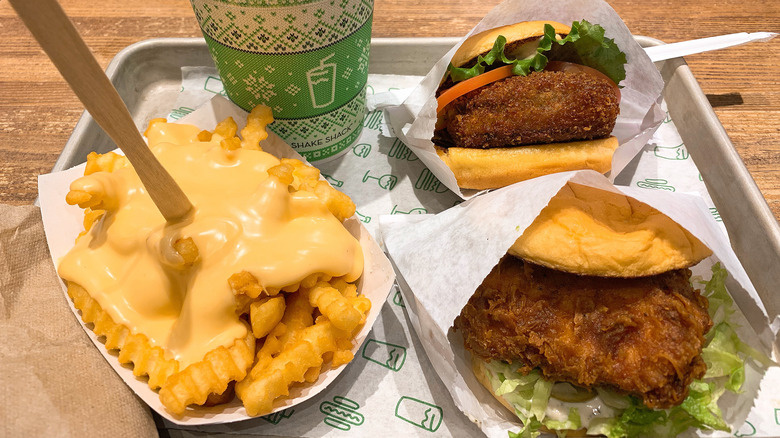 Shake Shack Menggulingkan Burger Shroom Dengan Burger Veggie Baru