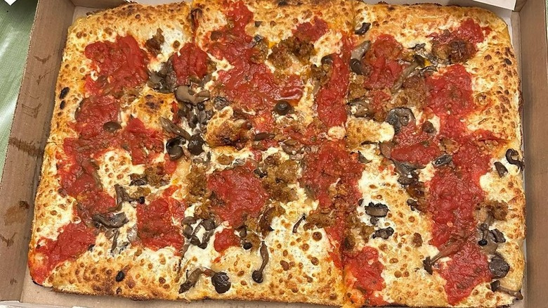   ブルックリンのベストピザのピザ