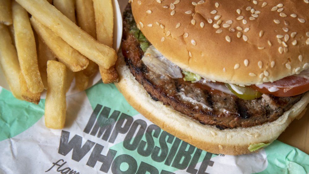 Impossible Whopper z frytkami od Burger King
