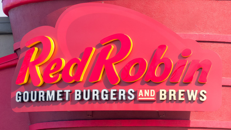   Logo Red Robin